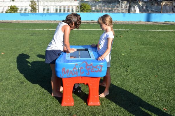 locacao-de-brinquedos-play-table