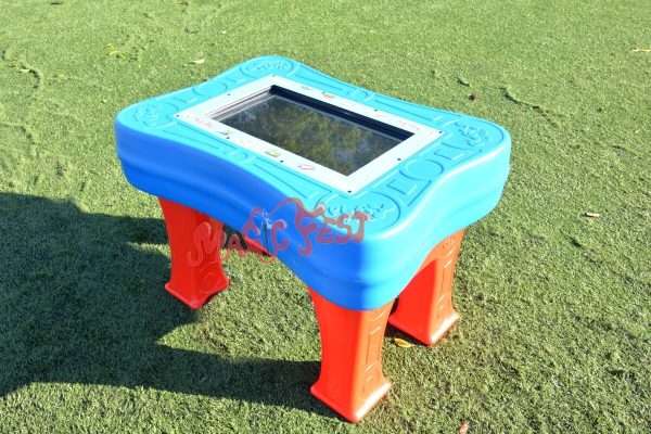 play-table