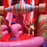 festa-infantil-com-tobogã-sweet-slide