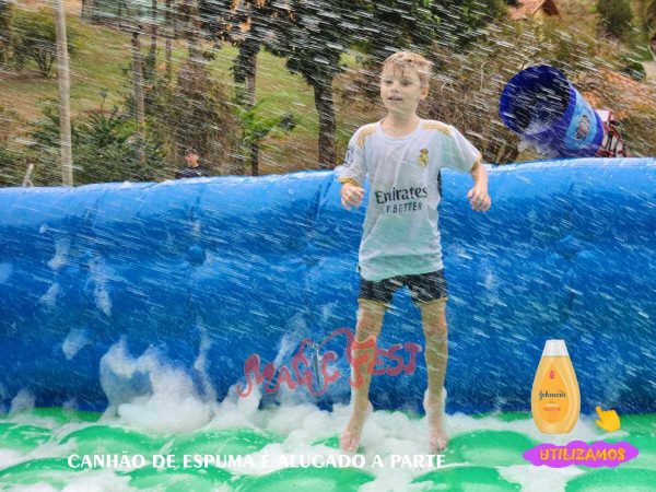 locação-de brinquedos-em-são-paulo-futebol-de-sabão-champions-league